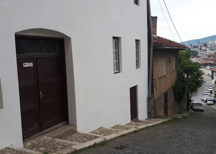 Apartments Alifakovac